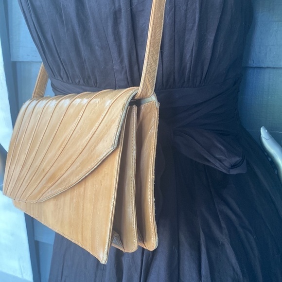 Vintage Camel Genuine Eel Skin Bag - Picture 5 of 7